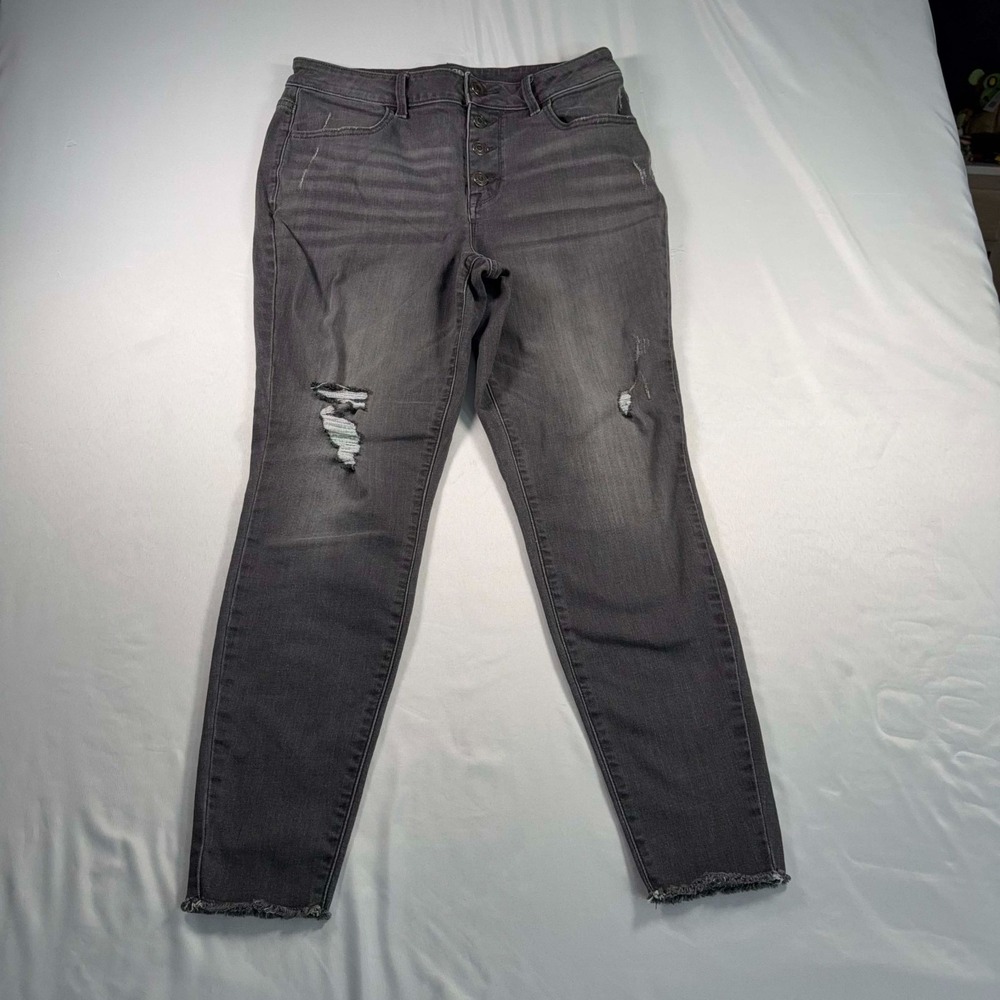 Maurices Black Stretch Jeans Womens L High Rise Button Fly Distressed 32x28